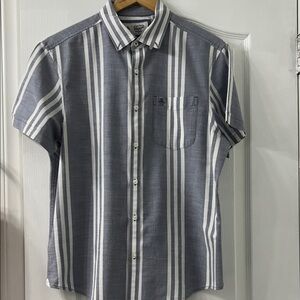 An original penguin men's short sleeved shirt